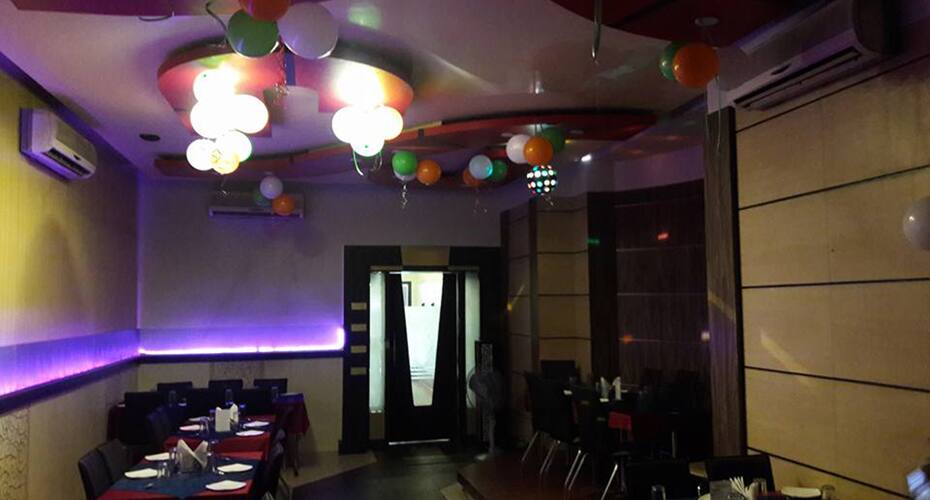 Savoy Hotel, Dhanbad 3